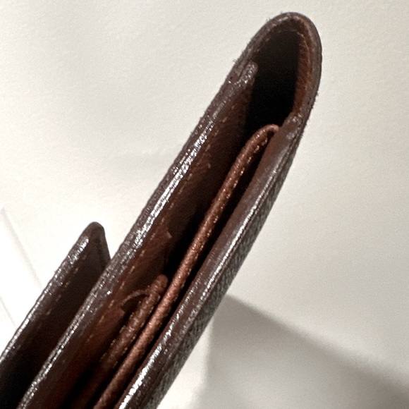 LOUIS VUITTON MONOGRAM CANVAS PORTE TRESOR INTERNATIONAL WALLET - Picture 9 of 12